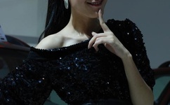 舌头与舌头搅拌在一起的原声